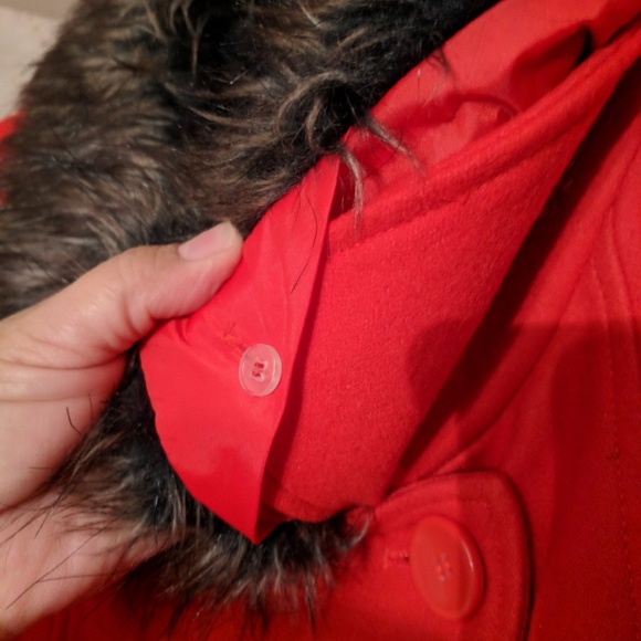 Coat - Picture 3 of 4